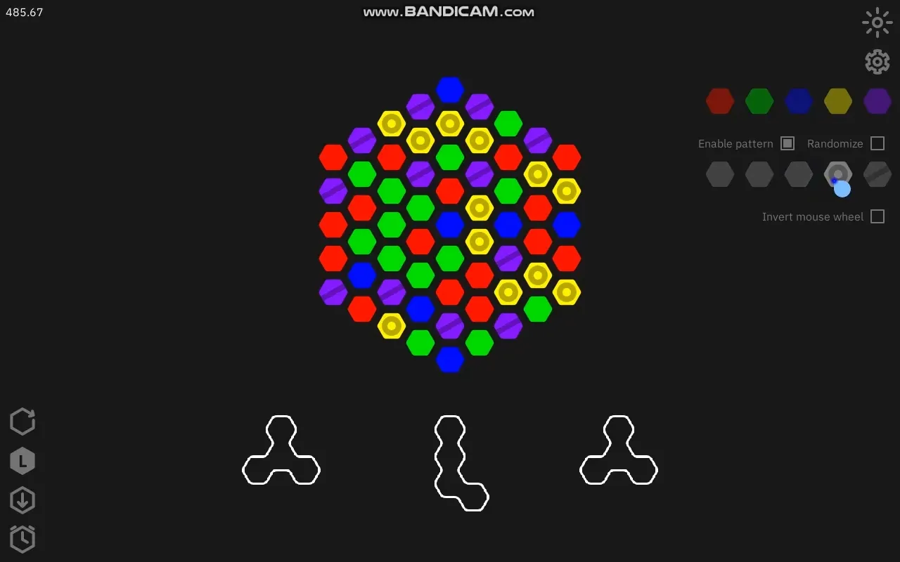 무늬 설정 버튼 위아래에 체크박스가 3개 생겼다. 마우스로 무늬 설정을 변경하고 있다.